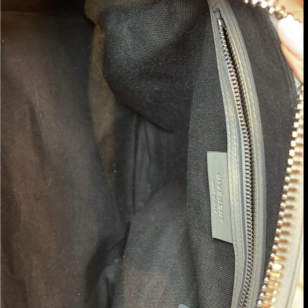 Givenchy Antigona Medium Leather Satchel | Grey | NEW - Picture 16 of 16